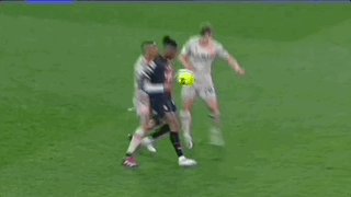 1679179299794078476.gif